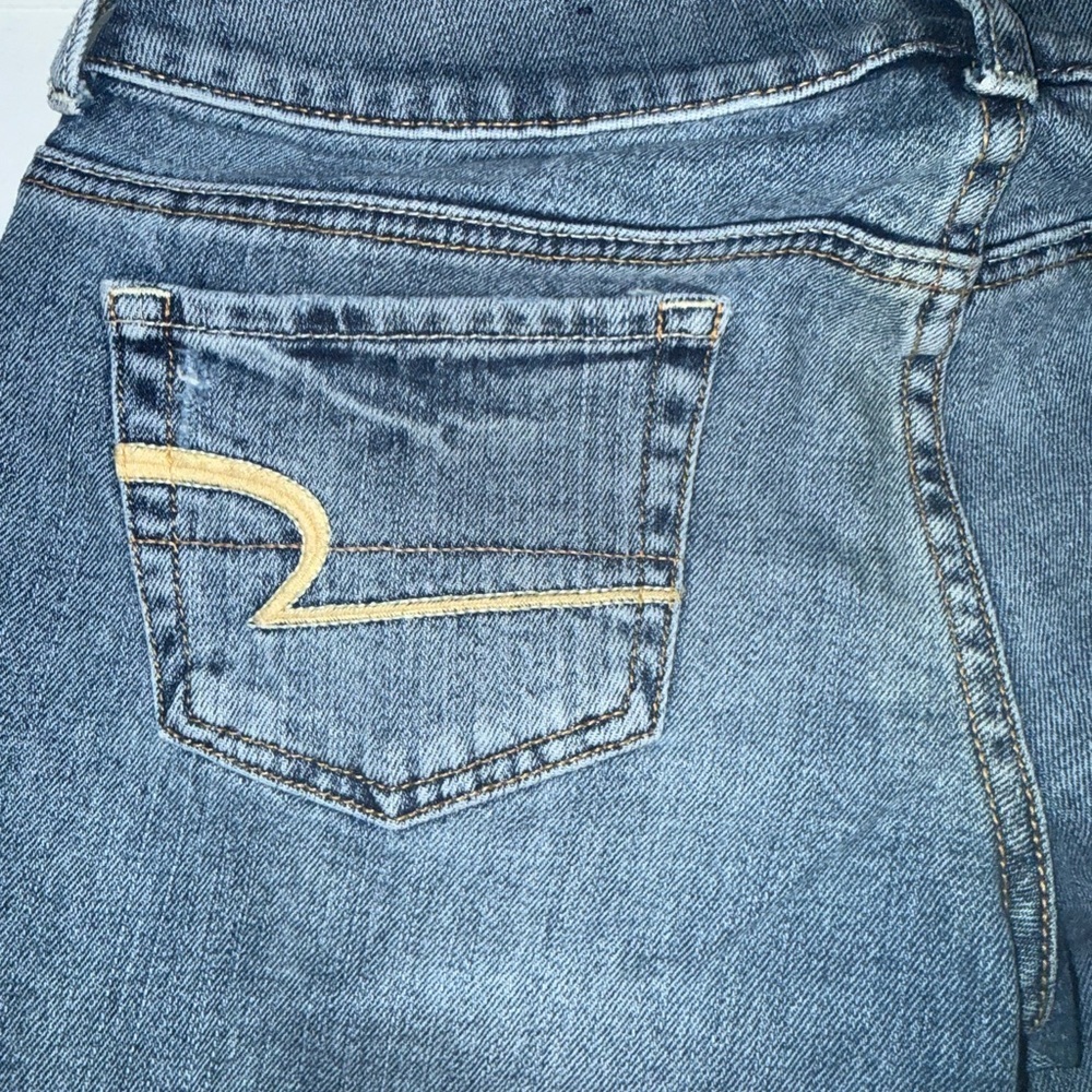 ✨ American Eagle Artist Bootcut Jeans Size 4 Raw Hem Distressed ✨ - Picture 12 of 15
